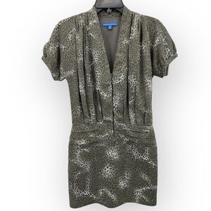 WALTER BAKER Leopard Print Short Sleeve Mini Dress Gray L Party Dinner Party